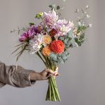 Offrir une plante ou un bouquet : que choisir selon l&rsquo;occasion ?